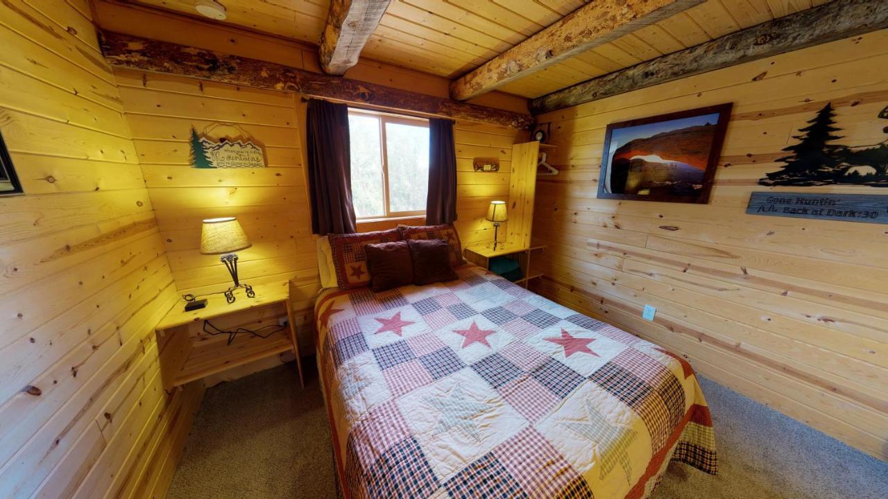Ranch Mountain Cabin, Stunning! Campfire, Hiking Monticello Exteriör bild