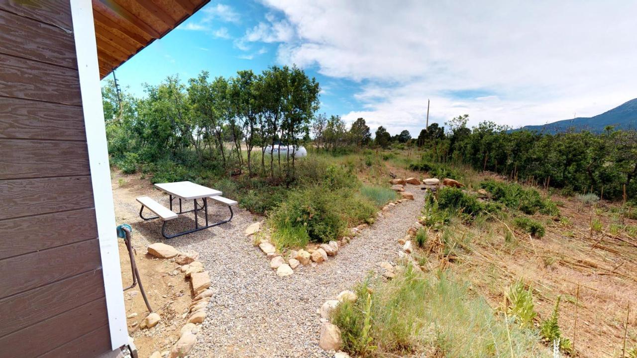 Ranch Mountain Cabin, Stunning! Campfire, Hiking Monticello Exteriör bild