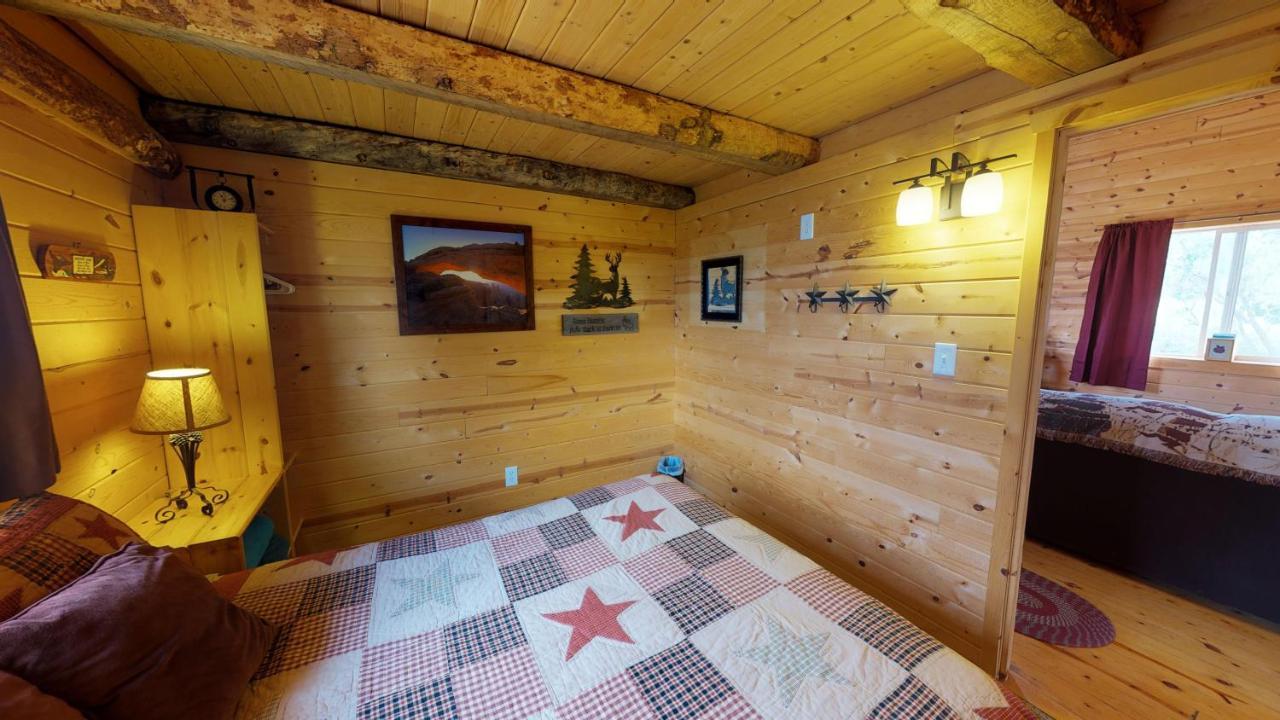 Ranch Mountain Cabin, Stunning! Campfire, Hiking Monticello Exteriör bild