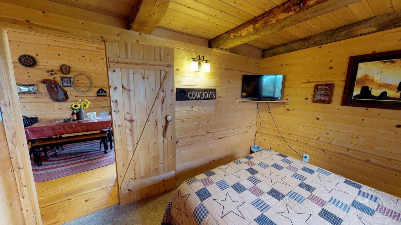 Ranch Mountain Cabin, Stunning! Campfire, Hiking Monticello Exteriör bild
